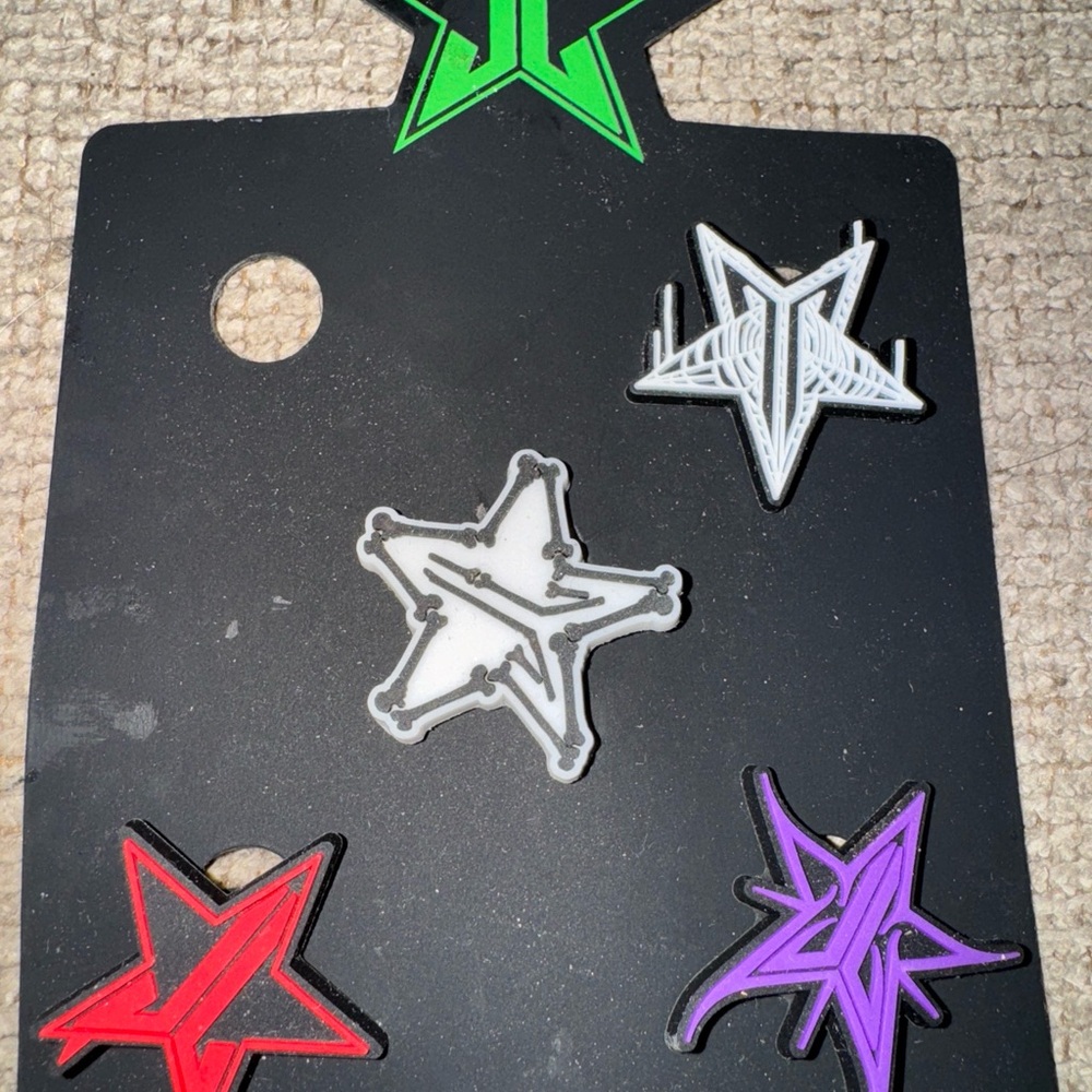 JEFFREE STAR COSMETICS CROC CHARMS JIBBLETS SHOE LIMITED HALLOWEEN NEW